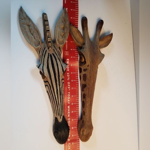 Toscano Giraffe & Zebra Wall Hangings - Picture 10 of 11